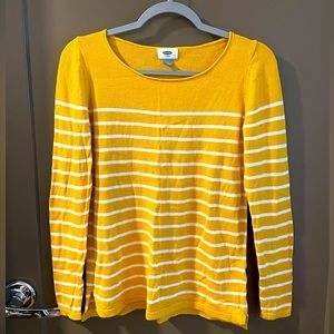 Light sweater-shirt